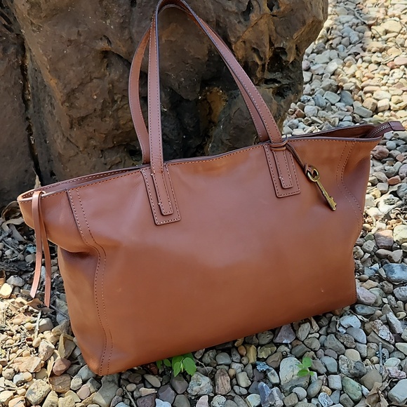 FOSSIL LEATHER TOTE BAG - Picture 6 of 13